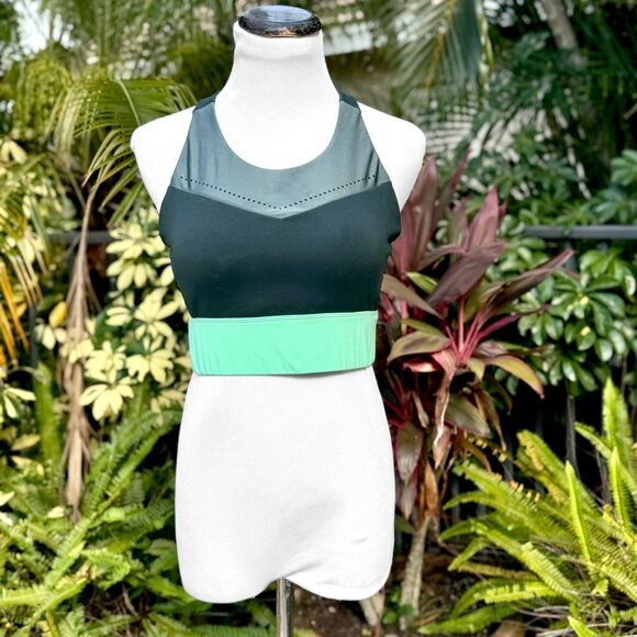 Fabletics Alba Hugh Support Sports Bra - Picture 3 of 9